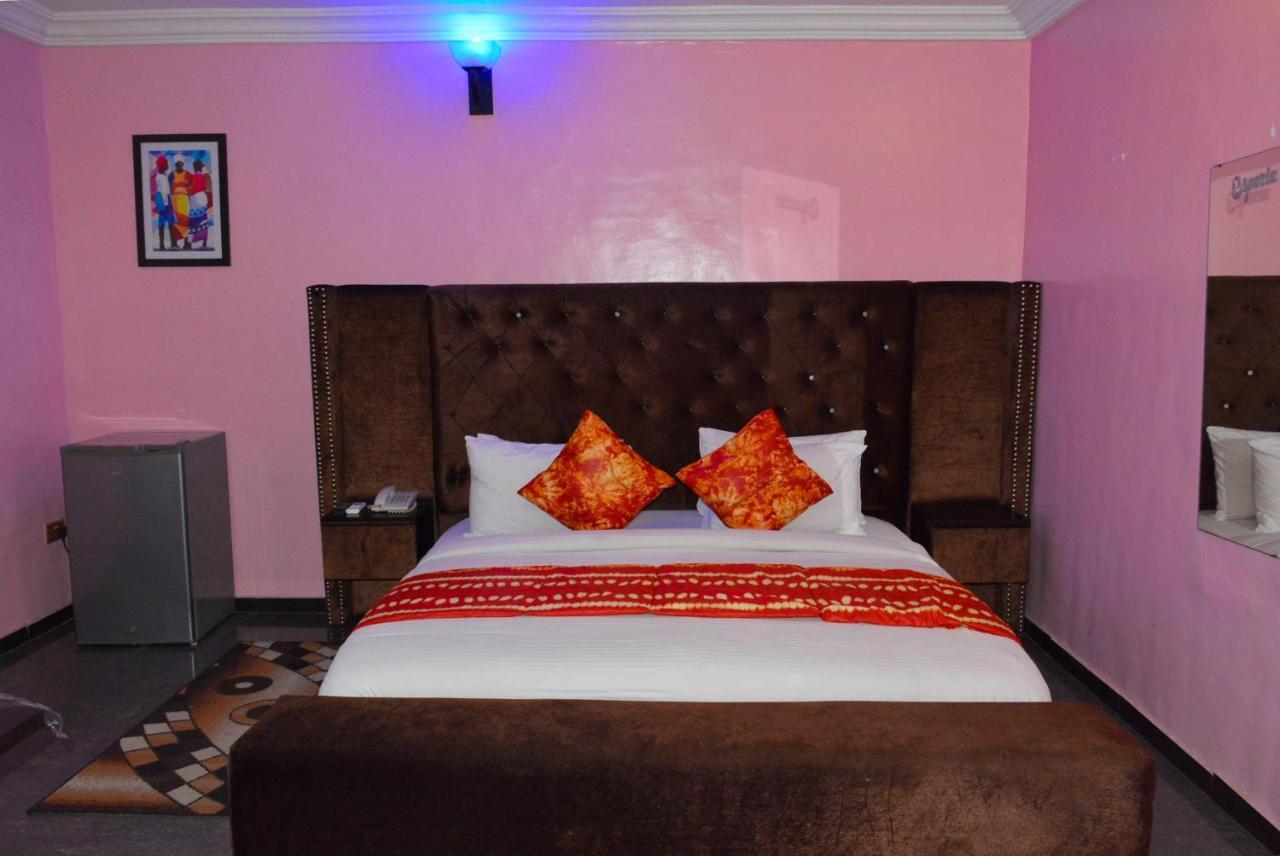 Esporta Suites Lekki ลากอส ภายนอก รูปภาพ
