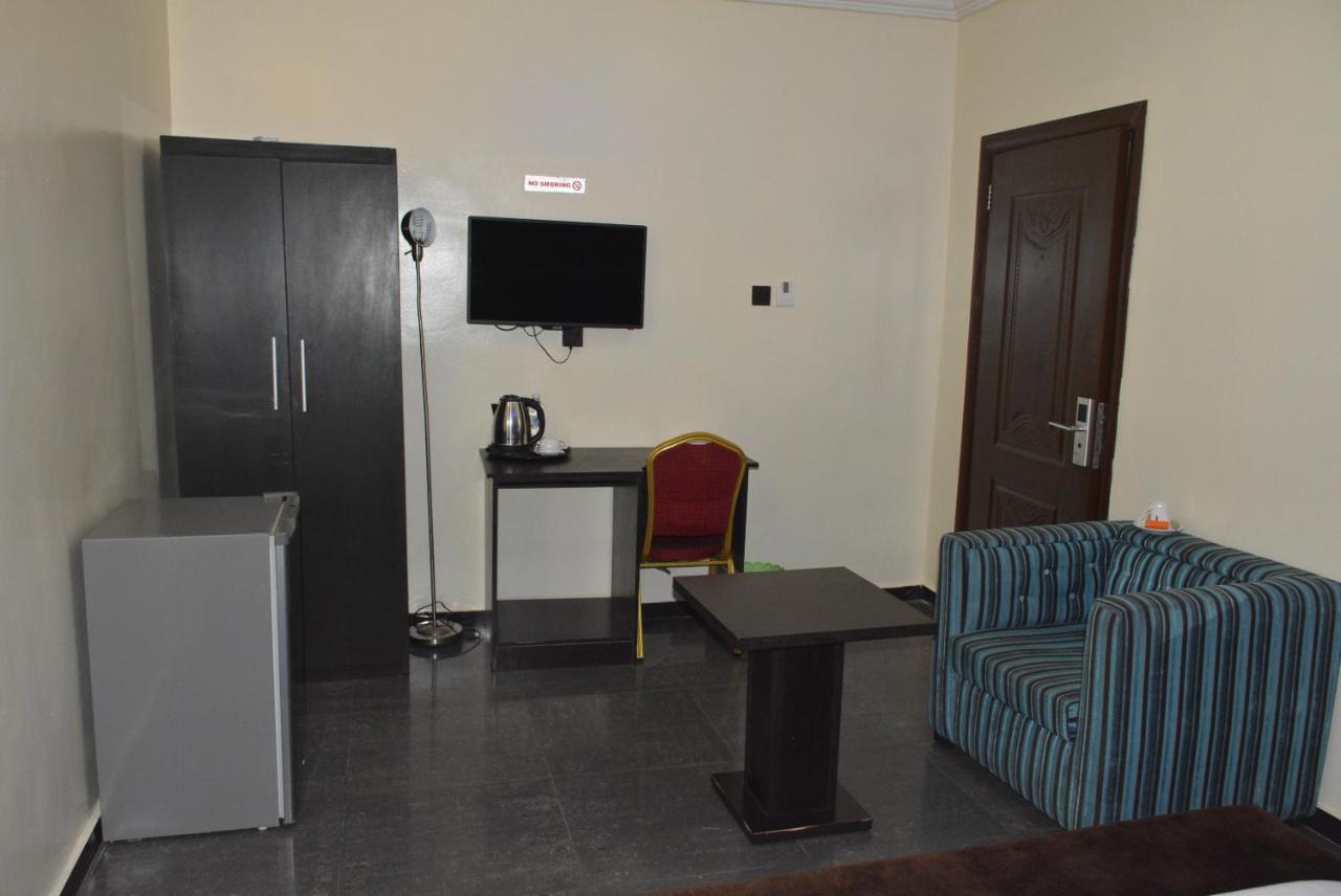 Esporta Suites Lekki ลากอส ภายนอก รูปภาพ